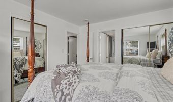 102 A Shadalane Walk A, Ballwin, MO 63011