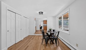 10 Hemlock Rd, Andover, MA 01810