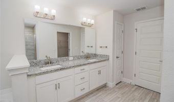 4903 VUE DELAC PASS, Auburndale, FL 33823
