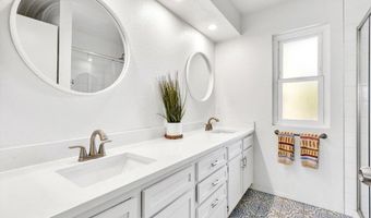 15 Rosewood, Aliso Viejo, CA 92656