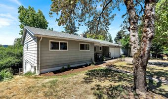 17415 SE COLINA VISTA Ave, Milwaukie, OR 97267