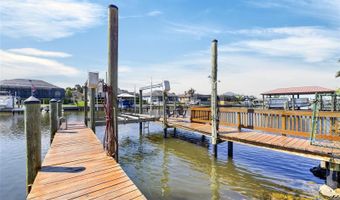 830 GOLF ISLAND Dr, Apollo Beach, FL 33572
