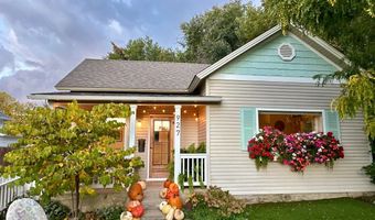 927 5th St, Berthoud, CO 80513
