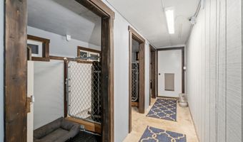 2555 NW SQUIRE Pl, Albany, OR 97321