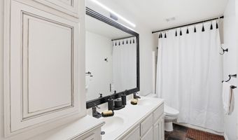107 Clyde Dr, Aledo, TX 76008