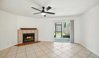 1915 MAIN St, Atlantic Beach, FL 32233