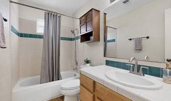 10809 CHICOBUSH Dr NW, Albuquerque, NM 87114