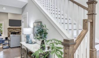 136 Ellis Ln, Arden, NC 28704