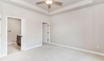 789 Clover Hill Dr, North Liberty, IA 52317