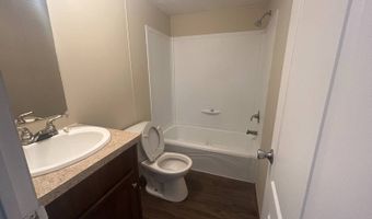 783 Amherst Ln, Almont, MI 48003