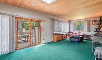 39576 N PETITE Pass, Antioch, IL 60002