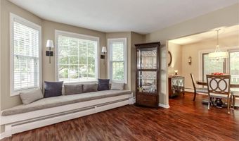 25 Venturi Grn A, North Providence, RI 02904