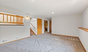 8064 Lower 147th St W, Apple Valley, MN 55124