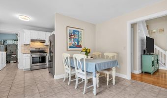 16 Shelli Ter, Barnegat, NJ 08005