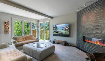 475 Tuscarora Rd, Crystal Bay, NV 89402