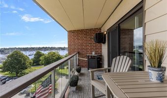 1503 Capella S 1503, Newport, RI 02840