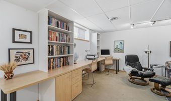 847 E WINDFIELD Pl, Appleton, WI 54911