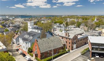 27 High St 2, Newport, RI 02840