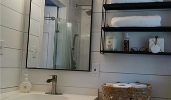 69 Delwood Rd, Warwick, RI 02889