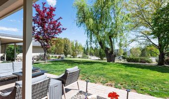 804 Foothill Rd, Gardnerville, NV 89460