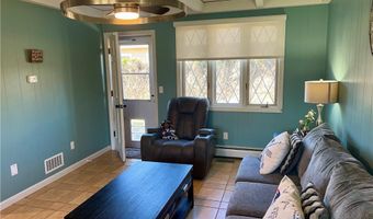 45 Rosemary St, Cranston, RI 02920