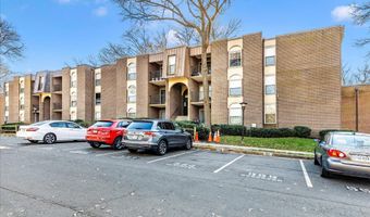 3316 WOODBURN VILLAGE Dr 12, Annandale, VA 22003