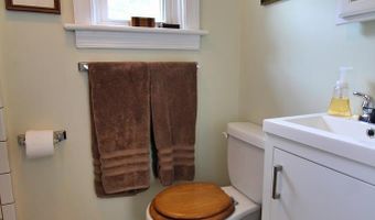 1538 Redfields Rd, Appomattox, VA 24522