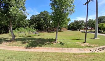 6209 Baker Ln, Alvarado, TX 76009