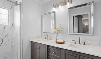5816 PARKSIDE Dr, Cheyenne, WY 82009