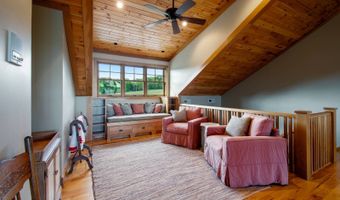 342 Eagle Point Dr, Albany, KY 42602