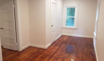 4 Russell Stage Rd, Blandford, MA 01008