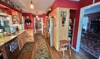 1719 Southgate Ct, Adrian, MI 49221