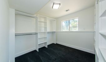 908 CREST PARK Dr, Cheyenne, WY 82001