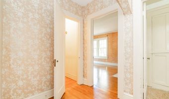 1233 Rawson Dr, Albany, GA 31701