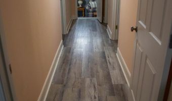 1758 Easons Bluff Rd, Baxley, GA 31513