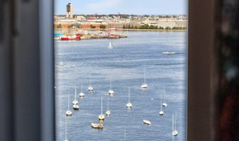 10 Rowes Wharf Ph4, Boston, MA 02110