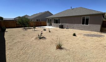 573 Country Hollow Dr, Fernley, NV 89408