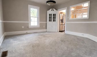 6 DELAWARE Ave, Delmar, DE 19940