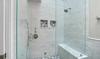 50 SEMINOLE LANDING Rd, Atlantic Beach, FL 32233