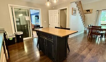 82 Tennyson Cir, Albrightsville, PA 18210