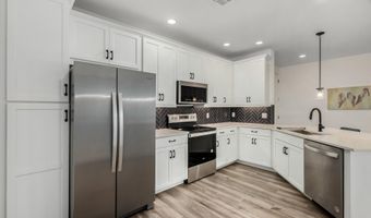 2511 W QUEEN CREEK Rd 266, Chandler, AZ 85248