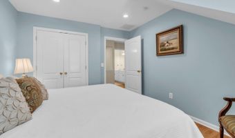 22 Woodland Ave, Manasquan, NJ 08736