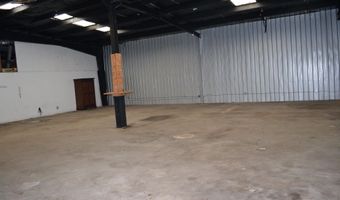 3708 VETERANS MEMORIAL Dr, Adamsville, AL 35005