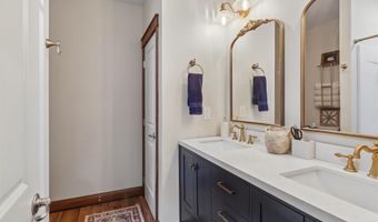 3002 Kernel Ln, Adel, IA 50003