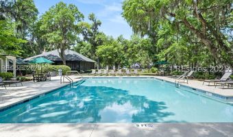 5 Nandina Ct, Bluffton, SC 29910
