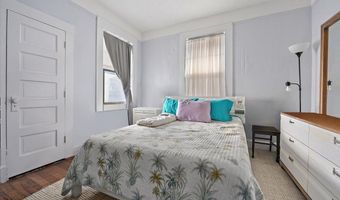 517 BEACH Ave, Atlantic Beach, FL 32233