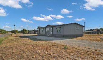2032 Avenue L, Anson, TX 79501