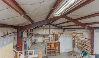 805 Farnum Pike, North Smithfield, RI 02896