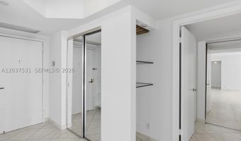 3610 Yacht Club Dr 702, Aventura, FL 33180