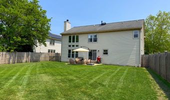 1860 Dorchester Ave, Algonquin, IL 60102